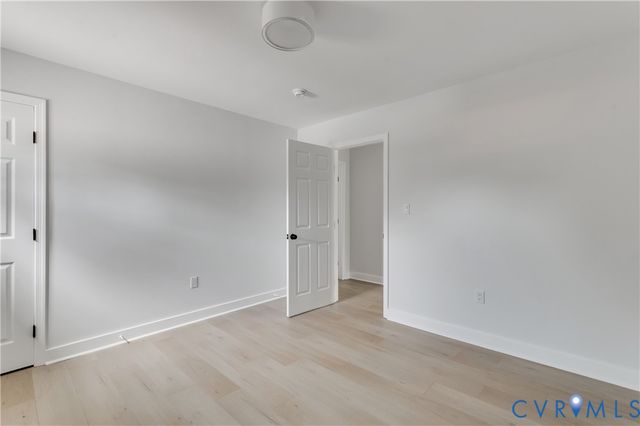 10900 London Dr, Glen Allen, VA 23060