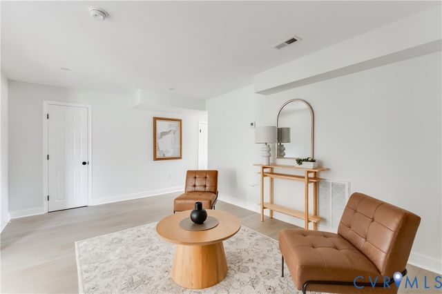 10900 London Dr, Glen Allen, VA 23060