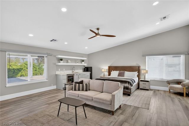 363 East Robindale Road, Las Vegas, NV 89123