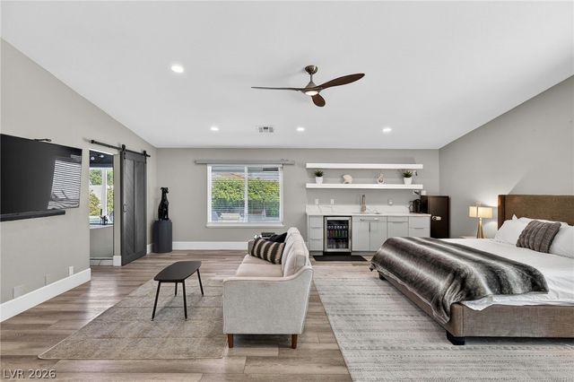 363 East Robindale Road, Las Vegas, NV 89123