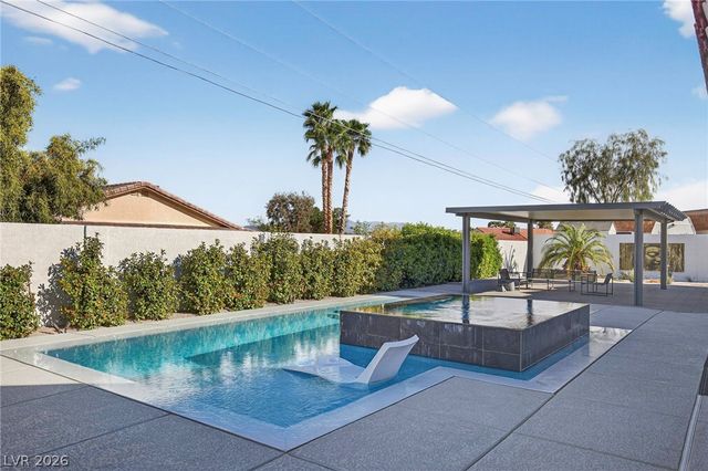 363 East Robindale Road, Las Vegas, NV 89123