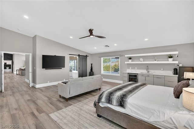 363 East Robindale Road, Las Vegas, NV 89123