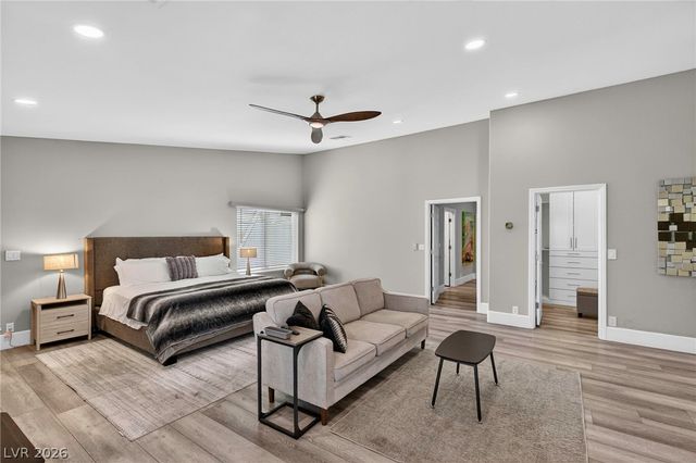 363 East Robindale Road, Las Vegas, NV 89123