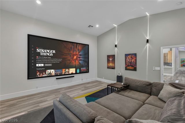 363 East Robindale Road, Las Vegas, NV 89123