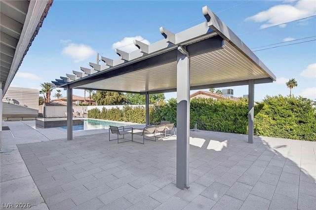 363 East Robindale Road, Las Vegas, NV 89123