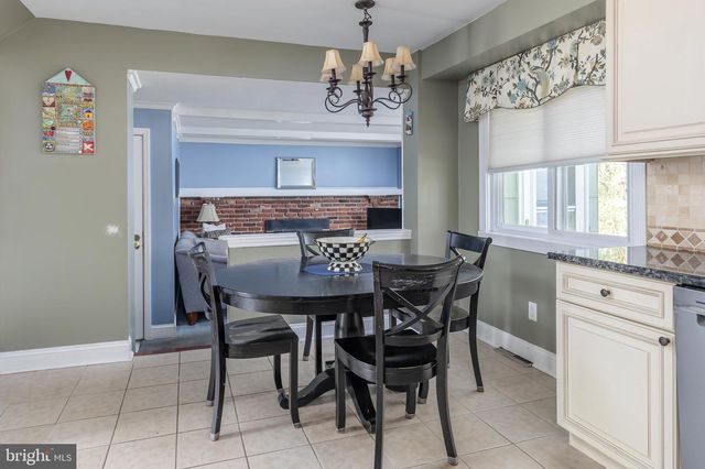 10 WHITE BIRCH CT, Blackwood, NJ 08012