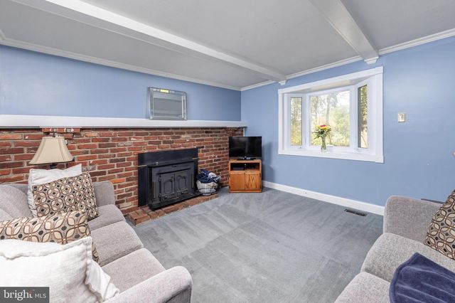 10 WHITE BIRCH CT, Blackwood, NJ 08012