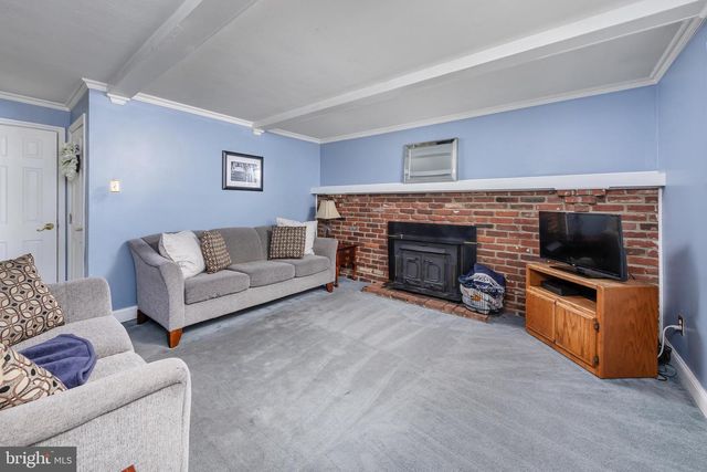 10 WHITE BIRCH CT, Blackwood, NJ 08012