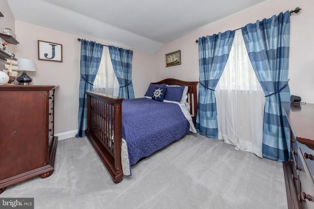 10 WHITE BIRCH CT, Blackwood, NJ 08012