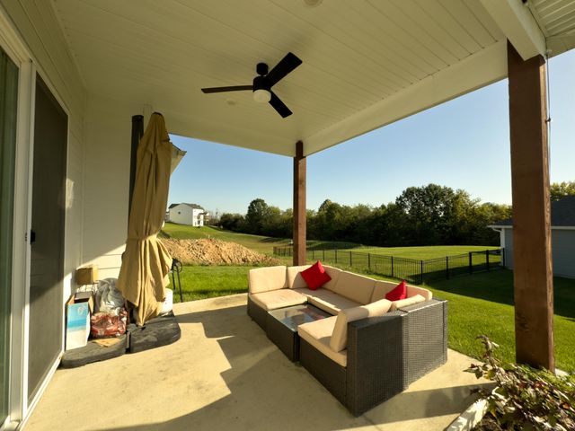 820 ANGELS REST WAY, Columbia, MO 65203