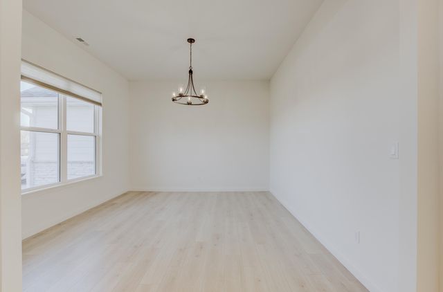 820 ANGELS REST WAY, Columbia, MO 65203