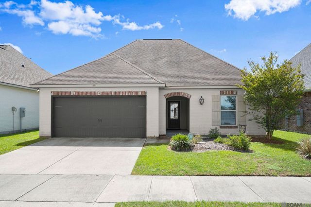 471 Lake Breeze Dr, Baton Rouge, LA 70820
