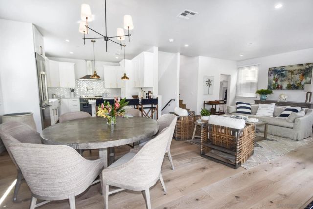 924 D Ave, Coronado, CA 92118
