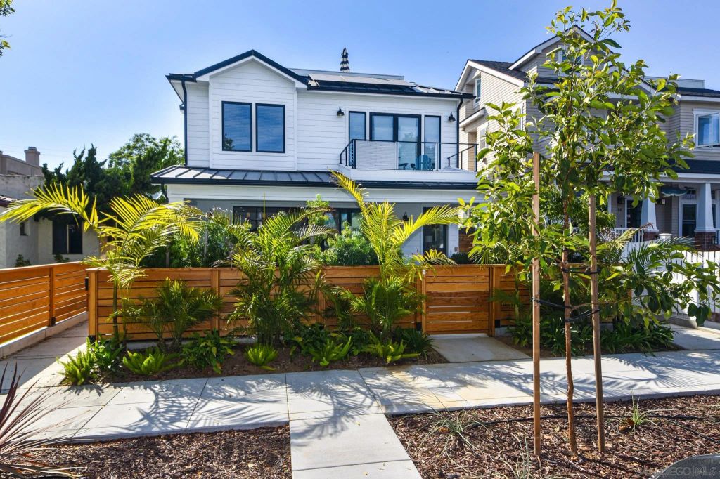 924 D Ave, Coronado, CA 92118