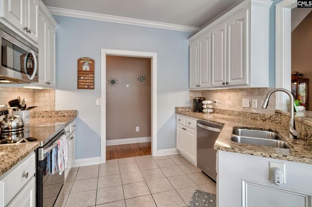 121 Rivendell Drive, Lexington, SC 29073