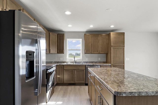 216 Wild Rose Way, Stoughton, WI 53589