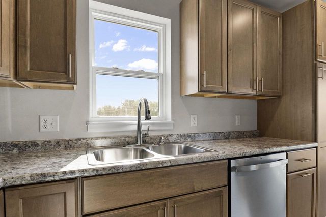 216 Wild Rose Way, Stoughton, WI 53589
