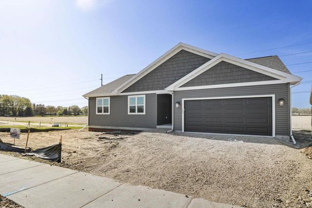 216 Wild Rose Way, Stoughton, WI 53589