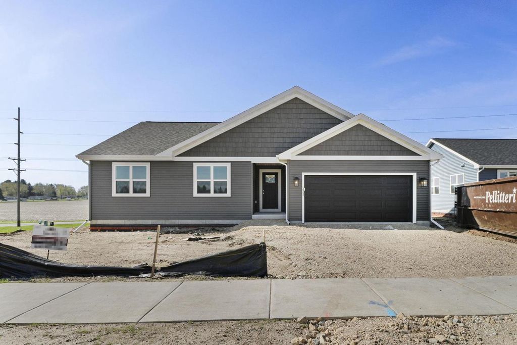 216 Wild Rose Way, Stoughton, WI 53589