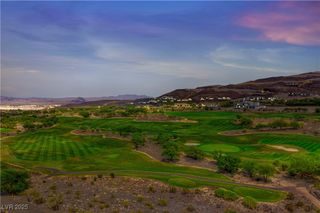 650 Scenic Cliff Drive, Henderson, NV 89012