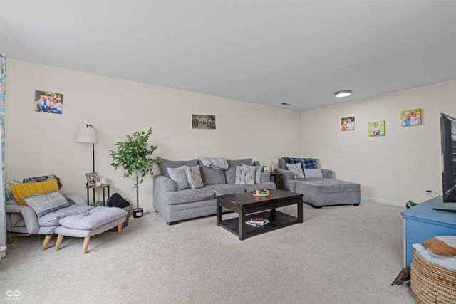 792 N Shore Boulevard, Franklin, IN 46131