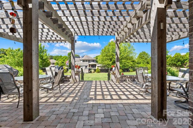 126 Tall Fern Loop, Mooresville, NC 28117