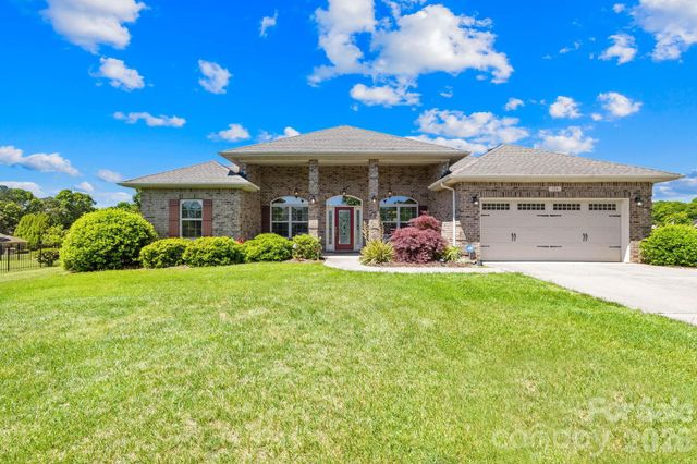 126 Tall Fern Loop, Mooresville, NC 28117