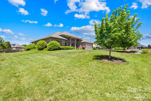 126 Tall Fern Loop, Mooresville, NC 28117