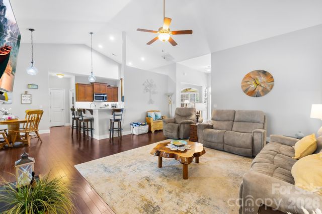 126 Tall Fern Loop, Mooresville, NC 28117
