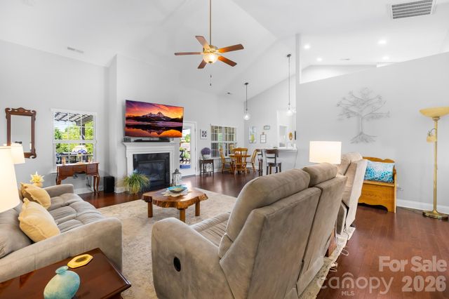 126 Tall Fern Loop, Mooresville, NC 28117