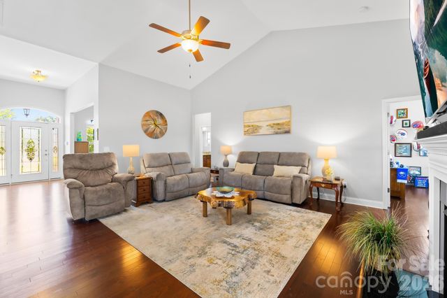 126 Tall Fern Loop, Mooresville, NC 28117