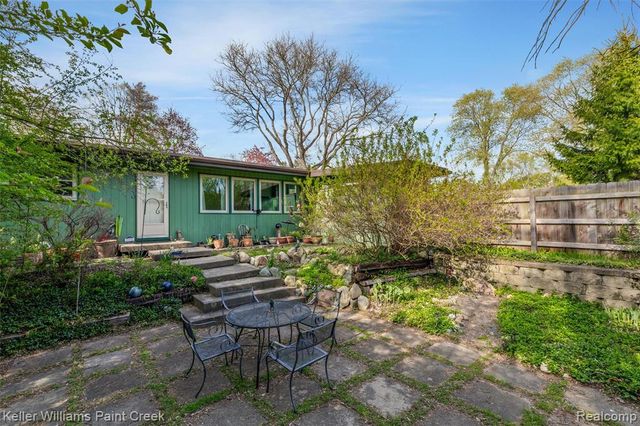 3340 Ordam Court, Oakland, MI 48363