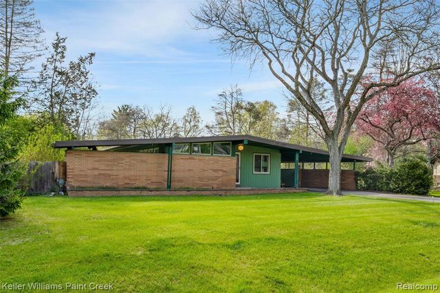 3340 Ordam Court, Oakland, MI 48363