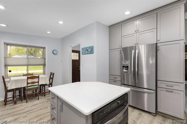 3340 Ordam Court, Oakland, MI 48363