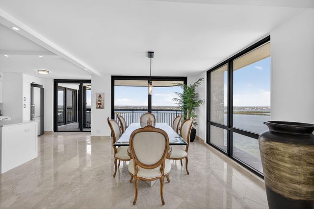 5380 N Ocean Drive 24j, Singer Island, FL 33404