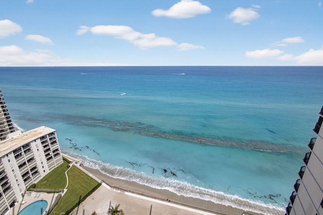 5380 N Ocean Drive 24j, Singer Island, FL 33404