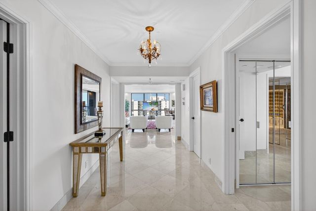 5380 N Ocean Drive 24j, Singer Island, FL 33404