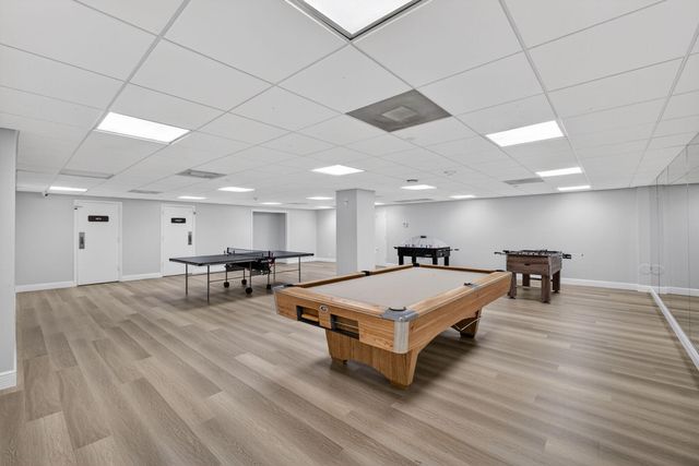 5380 N Ocean Drive 24j, Singer Island, FL 33404