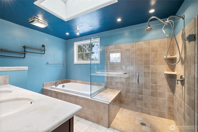 15548 9th Avenue NE, Shoreline, WA 98155