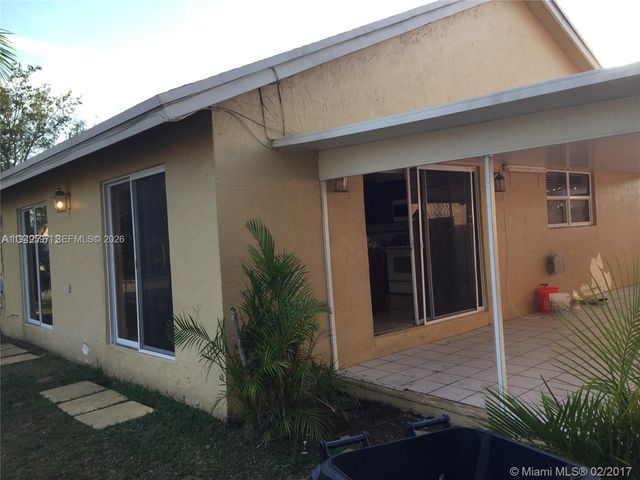 16345 SW 303rd St, Homestead, FL 33033