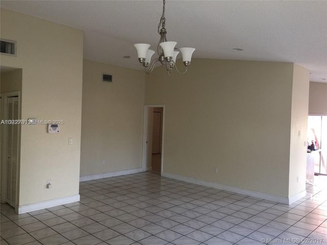 16345 SW 303rd St, Homestead, FL 33033