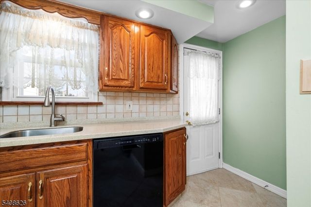 112 Union St, Cedar Grove Twp., NJ 07009