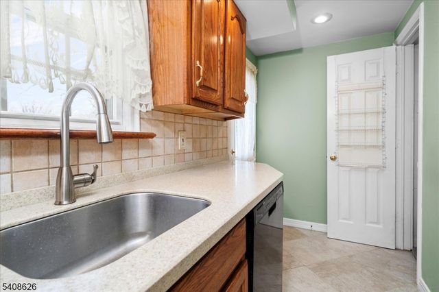 112 Union St, Cedar Grove Twp., NJ 07009