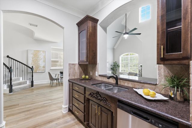 748 Rockingham Drive, Irving, TX 75063