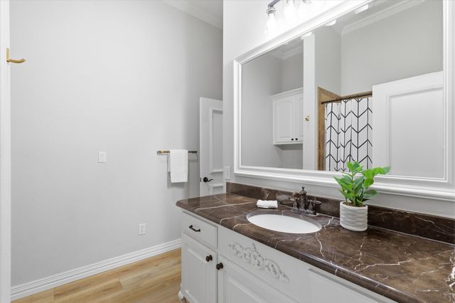 748 Rockingham Drive, Irving, TX 75063