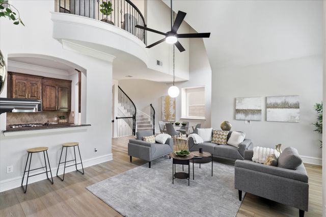 748 Rockingham Drive, Irving, TX 75063