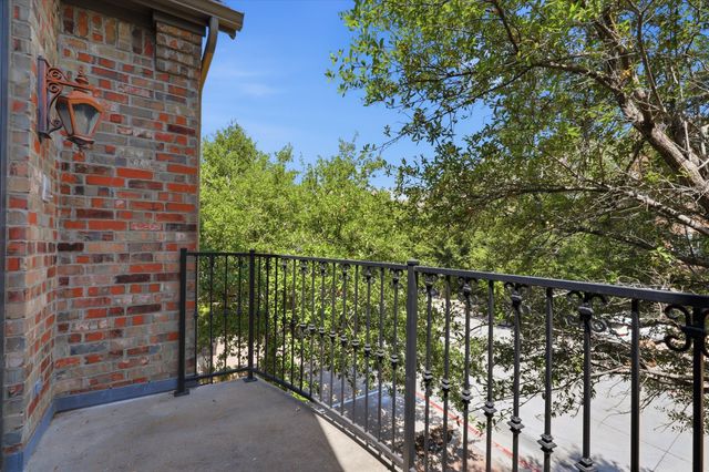 748 Rockingham Drive, Irving, TX 75063