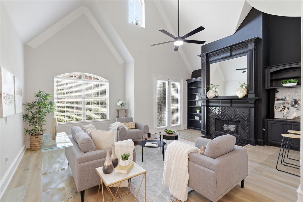 748 Rockingham Drive, Irving, TX 75063
