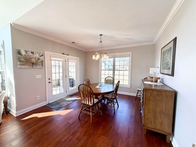 154 Westhaven, Paducah, KY 42001