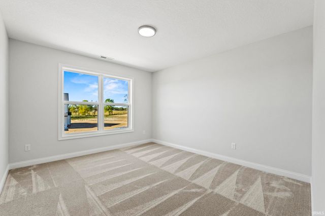 1478 Pyke Grove Pass, Huntertown, IN 46748